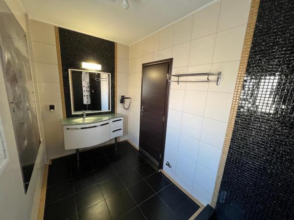 Xcite Hotel Salem : photo 10 de la chambre suite deluxe - vue sur mer