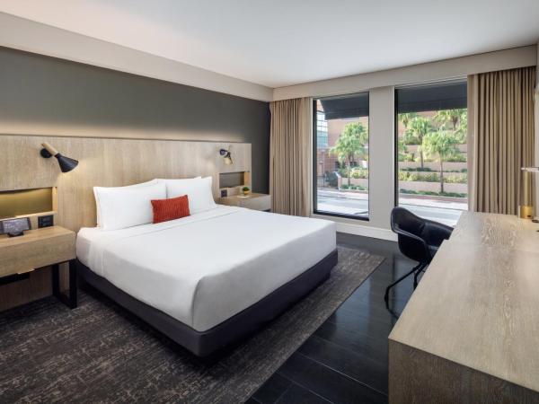 The Delaney Hotel : photo 2 de la chambre hébergement lit king-size standard confort