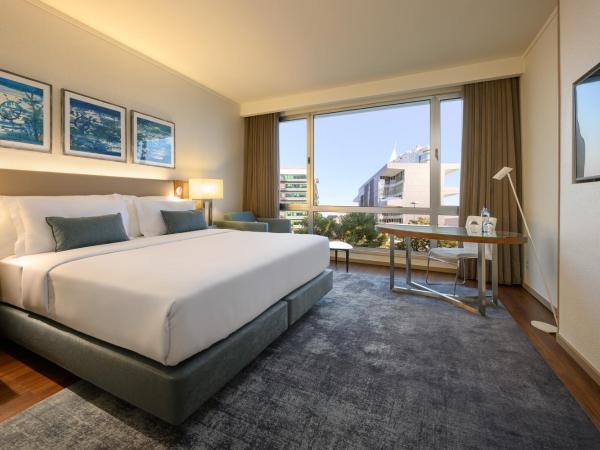 Melia Lisboa Oriente Hotel : photo 1 de la chambre chambre premium - vue sur expo