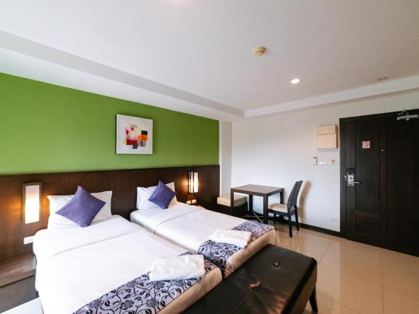 Ratana Hotel Sakdidet : photo 6 de la chambre chambre double ou lits jumeaux standard