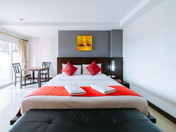 Ratana Hotel Sakdidet : photo 9 de la chambre chambre double ou lits jumeaux supérieure