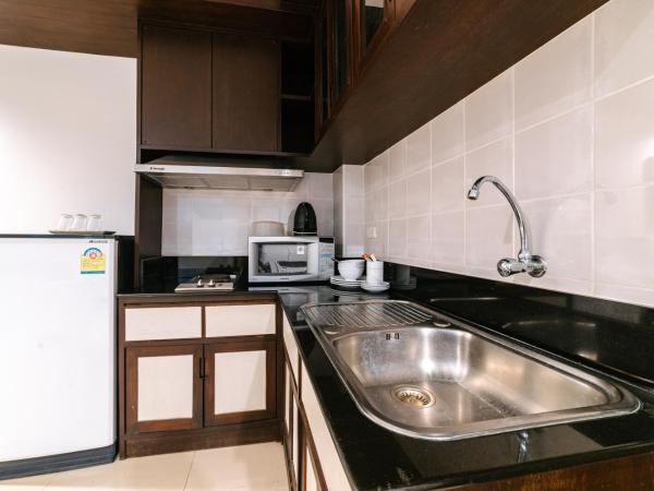 Ratana Hotel Sakdidet : photo 4 de la chambre suite 1 chambre