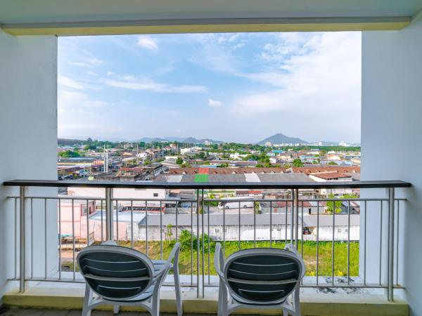 Ratana Hotel Sakdidet : photo 7 de la chambre suite exécutive