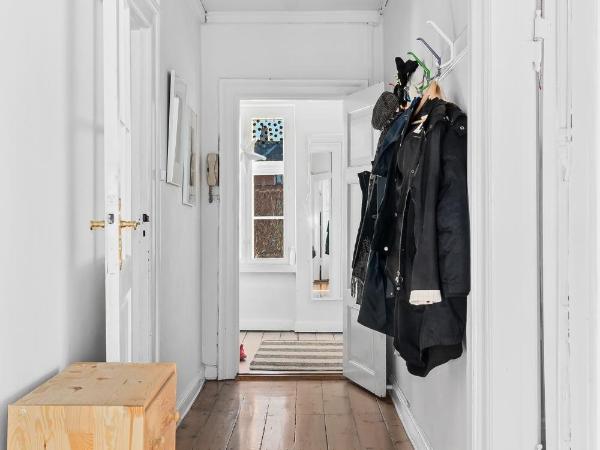 Rooms in quiet white villa apartment Hortensiavej 8 on Frederiksberg C : photo 6 de la chambre penthouse