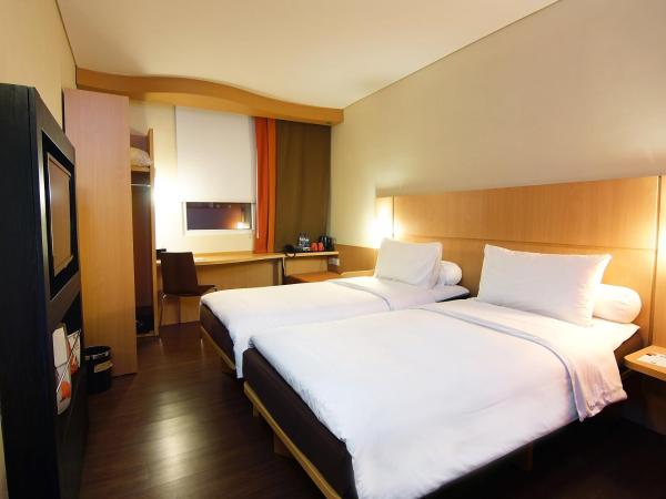 Ibis Surabaya City Center : photo 4 de la chambre chambre lits jumeaux standard