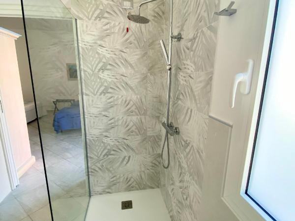 Tigrillo Bed&Breakfast : photo 7 de la chambre chambre familiale avec salle de bains privative