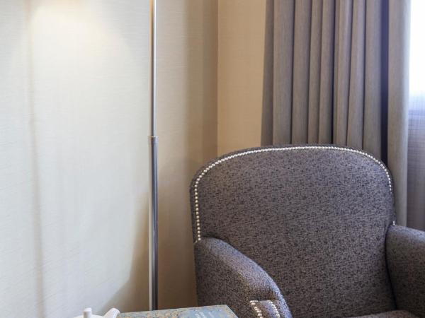 Hotel Macià Alfaros : photo 4 de la chambre chambre double ou lits jumeaux