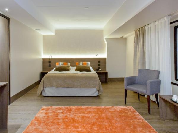 Holiday Club Turun Caribia : photo 1 de la chambre queen superior family with superpark view