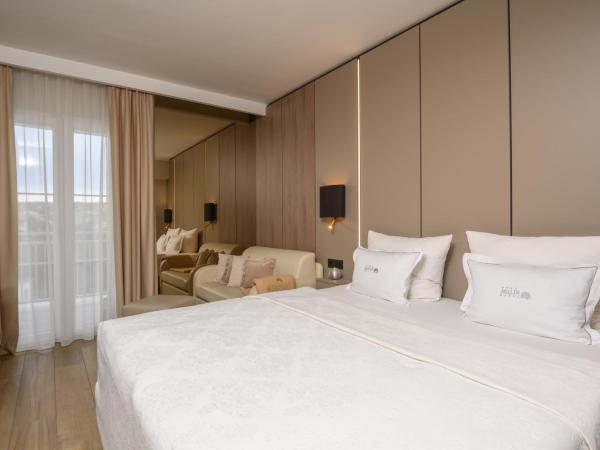 Hotel Malin : photo 2 de la chambre chambre double Économique avec balcon