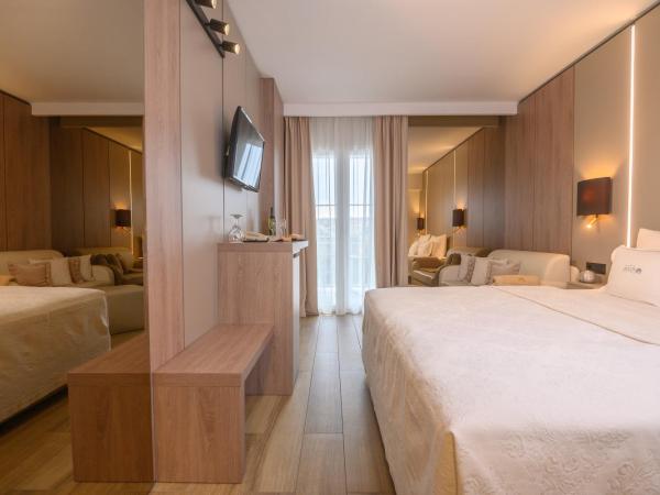 Hotel Malin : photo 1 de la chambre chambre double Économique avec balcon