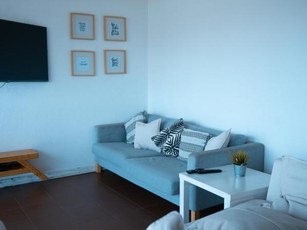 Wax Hostel : photo 2 de la chambre chambre double avec salle de bains commune