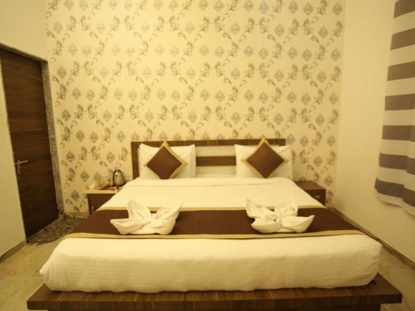 Hill View Resort by Rudrakshi : photo 9 de la chambre chambre double deluxe