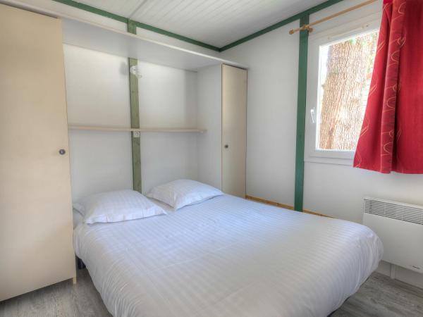 Les Chalets du Périgord : photo 3 de la chambre chalet