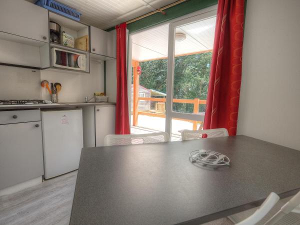 Les Chalets du Périgord : photo 6 de la chambre chalet