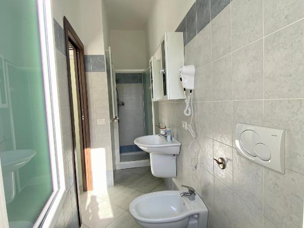 Tigrillo Bed&Breakfast : photo 9 de la chambre chambre double ou lits jumeaux avec salle de bains privative