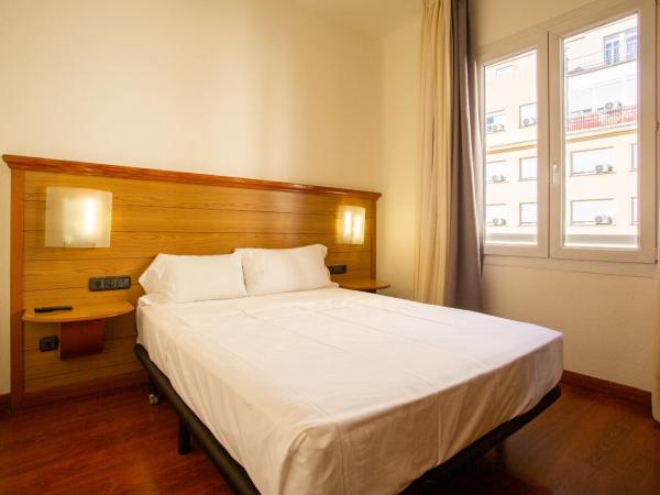 Negresco Gran Via : photo 6 de la chambre chambre lits jumeaux