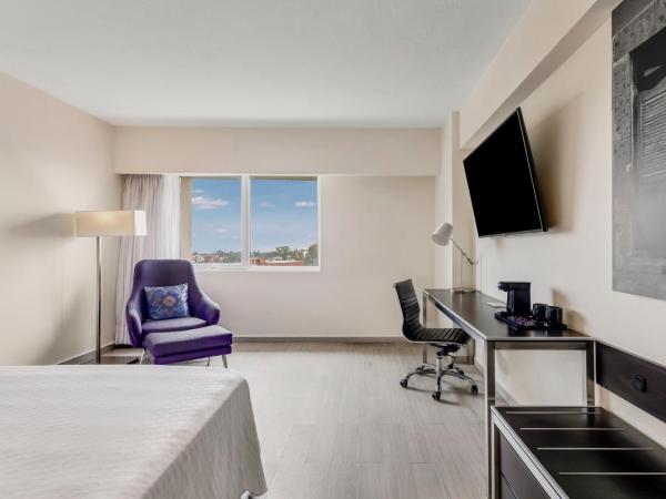 Fiesta Inn Guadalajara Expo : photo 1 de la chambre chambre lit king-size supérieure