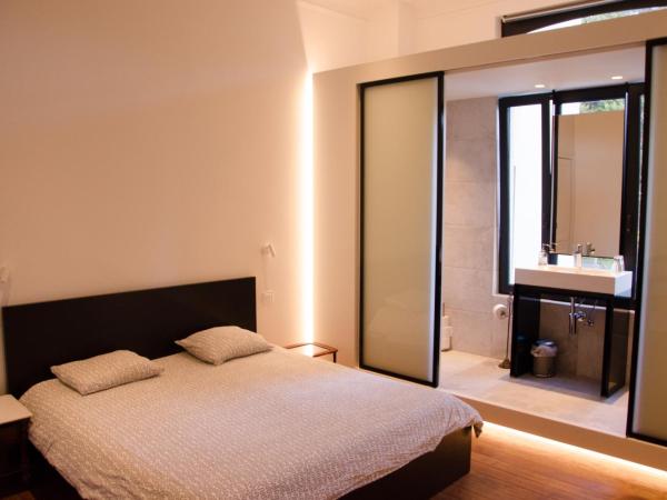 Albert Molière : photo 3 de la chambre chambre double - vue sur jardin