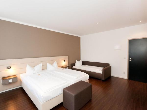 Manhattan Hotel : photo 9 de la chambre chambre triple