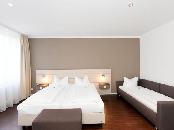 Manhattan Hotel : photo 10 de la chambre chambre triple