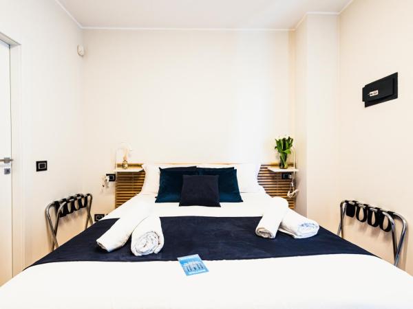 Gegix's Rooms Milano : photo 6 de la chambre chambre quadruple avec balcon 