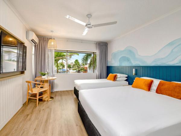 Mercure Cairns : photo 6 de la chambre standard twin room with 1 queen and 1 single bed