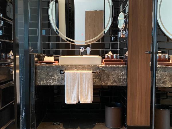 M Resort & Hotel Kuala Lumpur : photo 4 de la chambre chambre lit king-size supérieure - vue sur ville