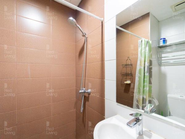 RedLiving Apartemen Puri Orchard - Prop2GO Home Tower Magnolia : photo 9 de la chambre bungalow