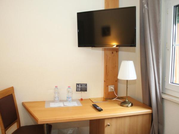 Grichting Hotel & Serviced Apartments : photo 10 de la chambre chambre double