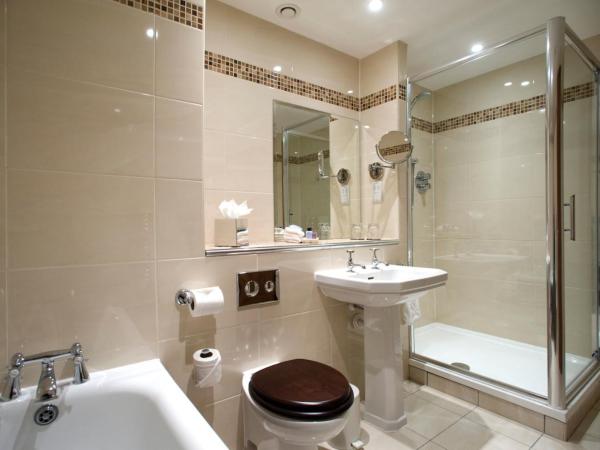 Macdonald Norwood Hall Hotel : photo 2 de la chambre chambre lit king-size supérieure