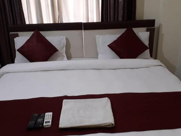 Sorrento Homes : photo 1 de la chambre chambre double ou lits jumeaux avec salle de bains privative