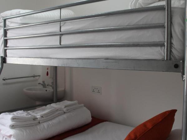 Backpackers Blackpool - Family Friendly Hotel : photo 1 de la chambre chambre double