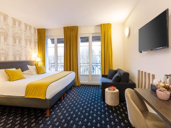 Best Western Royal Hotel Caen : photo 1 de la chambre chambre lit king-size deluxe avec vue