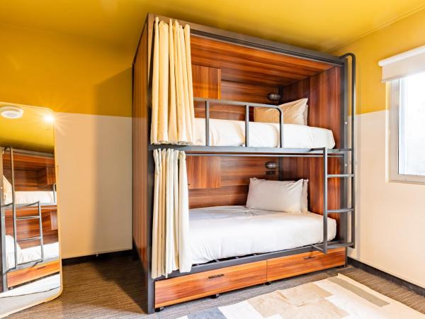 Roamer Brisbane - formerly Selina Brisbane : photo 3 de la chambre 4 bed mixed community dorm