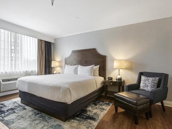 St Charles Inn, Superior Hotel : photo 1 de la chambre king room with bath tub - disability access room/non-smoking