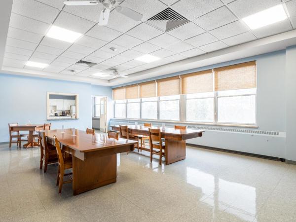 Guest House on the Mount : photo 10 de la chambre queen bed with half washroom