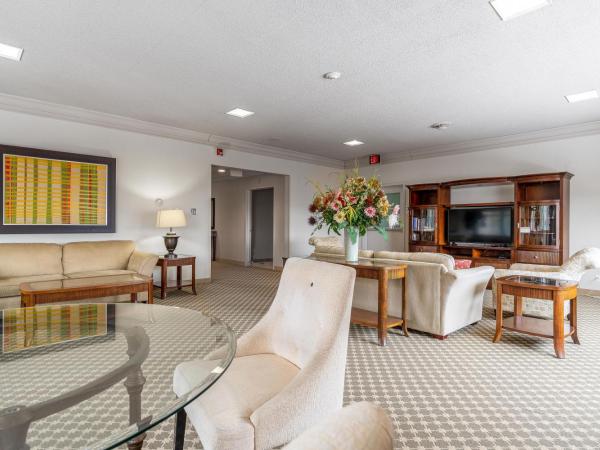 Guest House on the Mount : photo 8 de la chambre chambre lit queen-size avec salle de bains commune