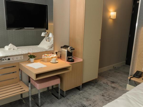 Amadi Panorama Hotel : photo 5 de la chambre chambre simple de luxe avec vue