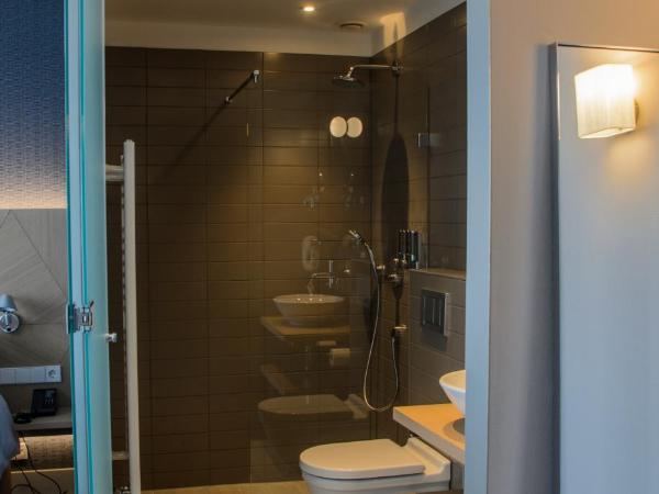 Amadi Panorama Hotel : photo 1 de la chambre chambre double supérieure avec vue