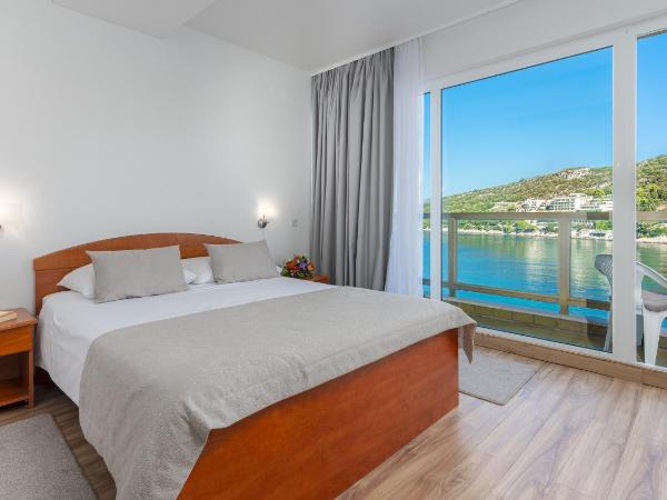 Hotel Vis : photo 5 de la chambre offre limitée - chambre double/lits jumeaux avec balcon - vue sur mer - demi-pension incluse