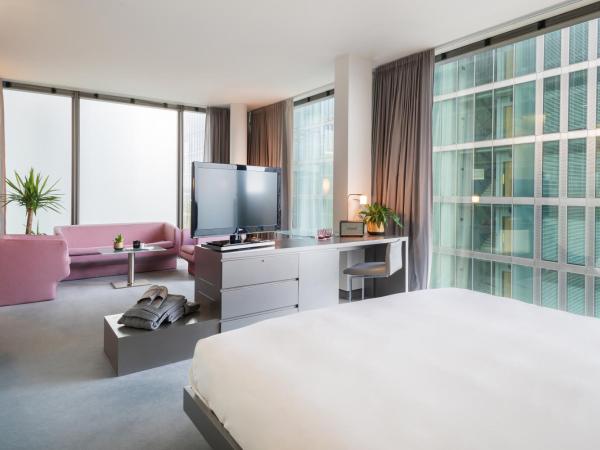 INNSiDE by Meliá München Parkstadt Schwabing : photo 4 de la chambre suite lifestyle innside 
