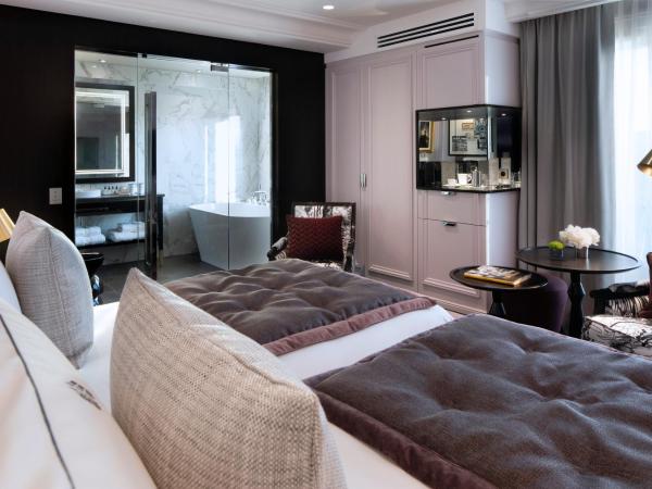 Le Damantin Hôtel & Spa : photo 1 de la chambre chambre double ou lits jumeaux prestige avec accès à la piscine et à la salle de sport