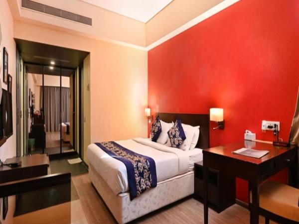 The Legend Hotel- Santacruz Near Mumbai International Airport : photo 5 de la chambre chambre supérieure lit queen-size