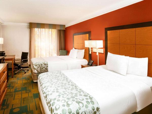 La Quinta by Wyndham Nashville Airport/Opryland : photo 3 de la chambre chambre deluxe avec 2 lits doubles