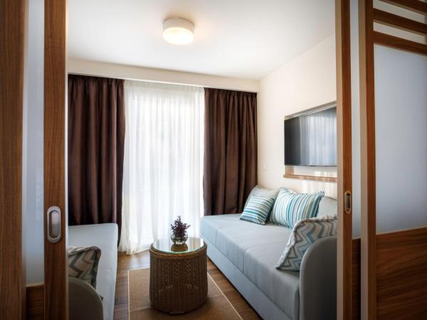 Valamar Bellevue Resort : photo 3 de la chambre room for 2+2 