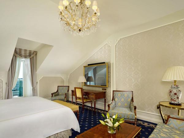 Hotel Imperial, a Luxury Collection Hotel, Vienna : photo 7 de la chambre chambre lit king-size deluxe