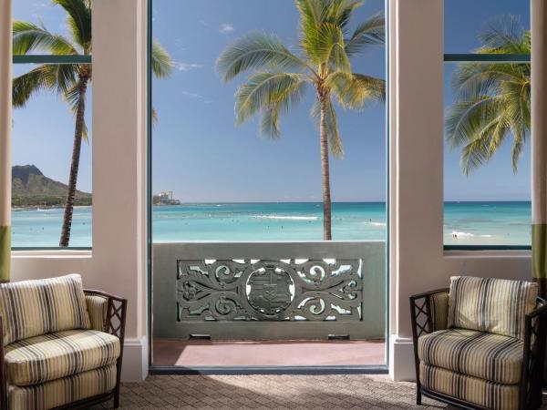 The Royal Hawaiian, A Luxury Collection Resort, Waikiki : photo 1 de la chambre suite lit king-size historique océan - aile historique - vue sur océan