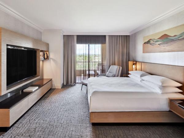 JW Marriott Phoenix Desert Ridge Resort & Spa : photo 10 de la chambre suite 1 chambre exécutive avec 1 lit king-size, canapé-lit et balcon