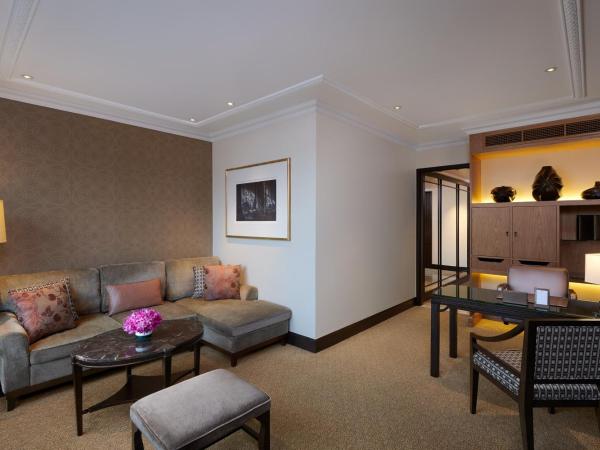Sheraton Grande Sukhumvit, a Luxury Collection Hotel, Bangkok : photo 2 de la chambre suite lit king-size de luxe