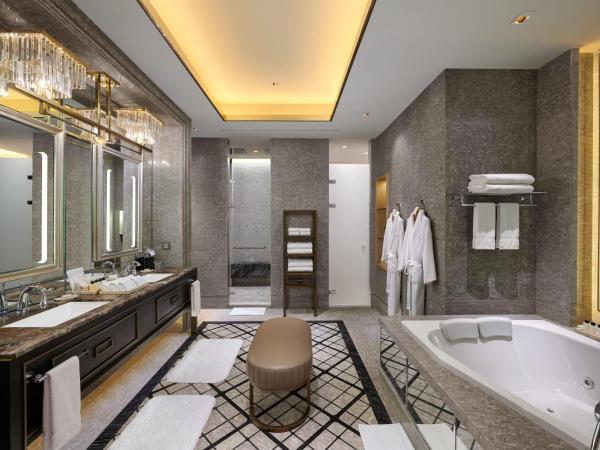 Sheraton Grande Sukhumvit, a Luxury Collection Hotel, Bangkok : photo 9 de la chambre suite royale